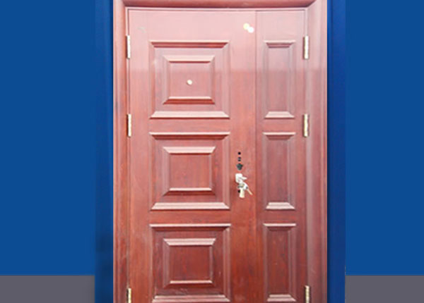 實(shí)體防盜門(mén)